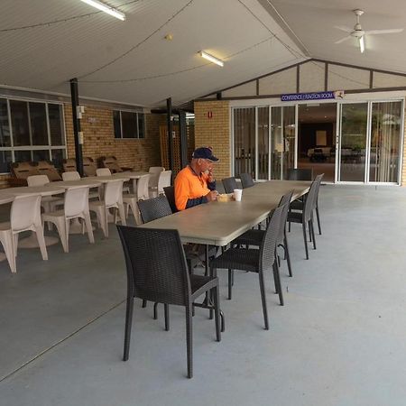 Pritchard Road Country Resort Emerald Buitenkant foto